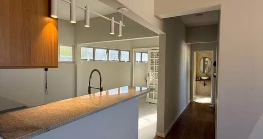 Apartamento para venda no corredor da vitória com 3 quartos 2 banheiros reformado portaria 24hs  com acesso vale do Canela