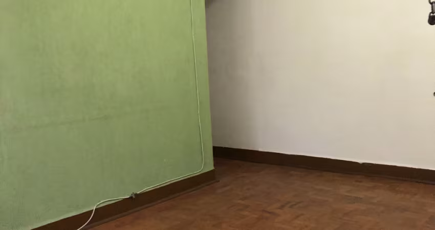 Casa 3 quartos no Centro de Jundiaí. REFORMADA