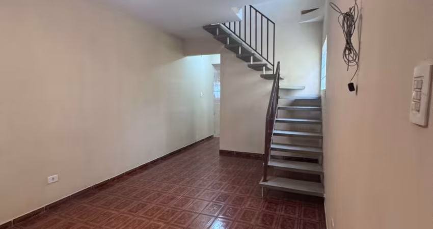 Casa com 3 quartos independente em Morro Doce
