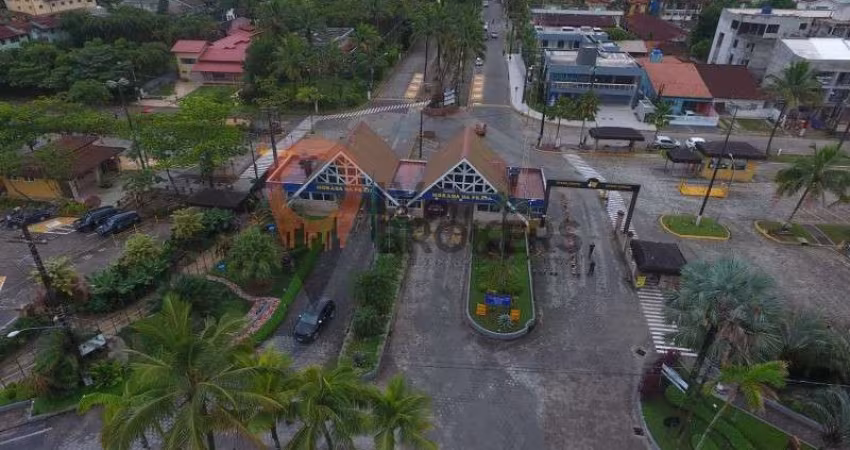 Casa de Luxo à Venda em Condomínio em Bertioga-SP - 4 Quartos, 4 Suítes, 3 Salas e 252m² de Área