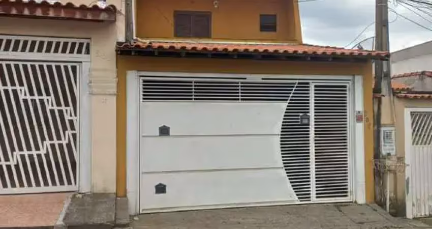 Sobrado 3 dormitórios sendo 1 suíte cozinha lavanderia sala ampla varanda em todos os quartos 2 vagas cobertas 2 wc vila aparecida mogi das cruzes