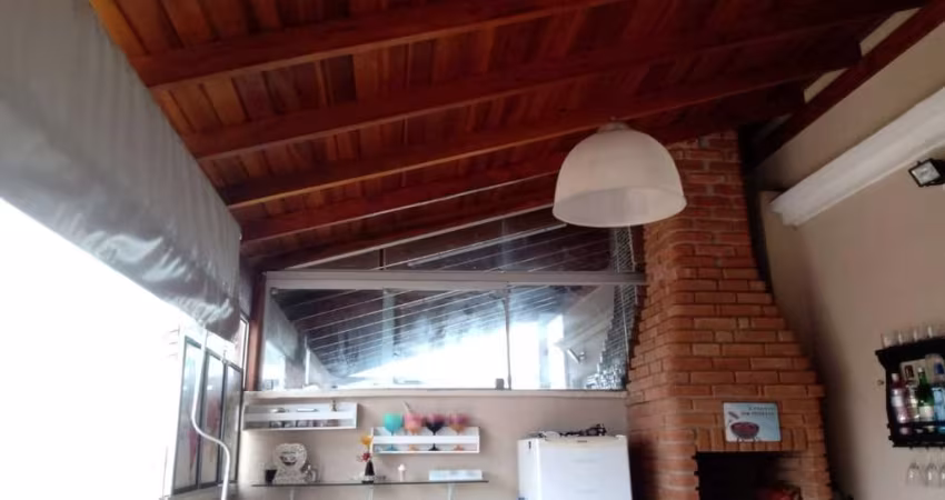 Imperdível! Apartamento de 3 quartos na Vila Santana, Mogi das Cruzes-SP - 124m², 1 suíte, 2 salas, 2 banheiros, 1 vaga.
