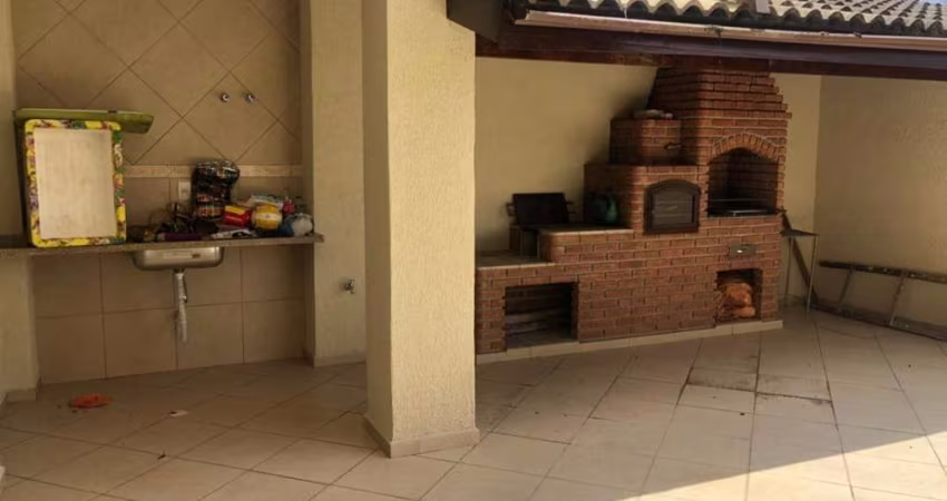 SOBRADO A VENDA NO MOGI MODERNO 3 SUITES  5 VAGAS