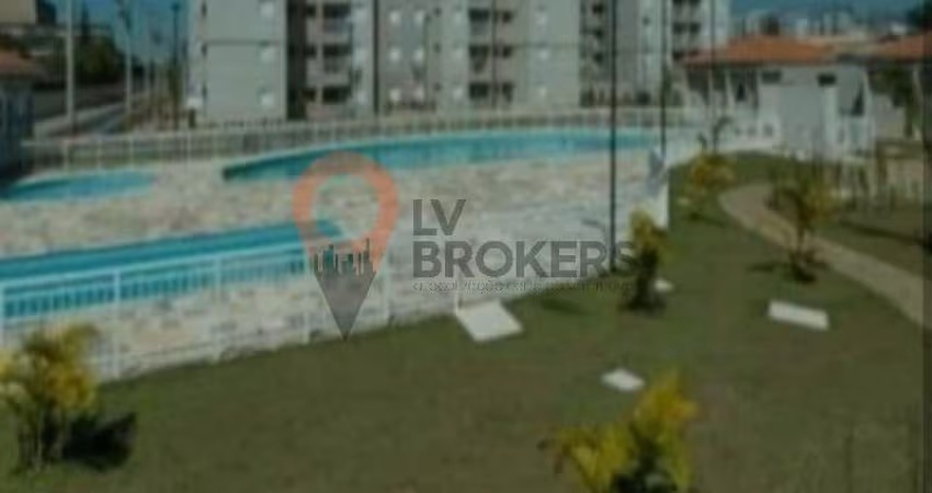Apartamento à venda em Suzano-SP, bairro Conjunto Residencial Irai - 2 quartos, 2 salas, 1 banheiro, 1 vaga, 48m². Confira!
