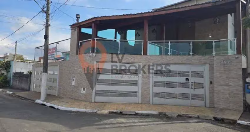 Casa à venda em suzano-sp, jardim quaresmeira: 5 quartos, 1 suíte, 5 banheiros, 3 vagas - 300m² de área. venha conferir!