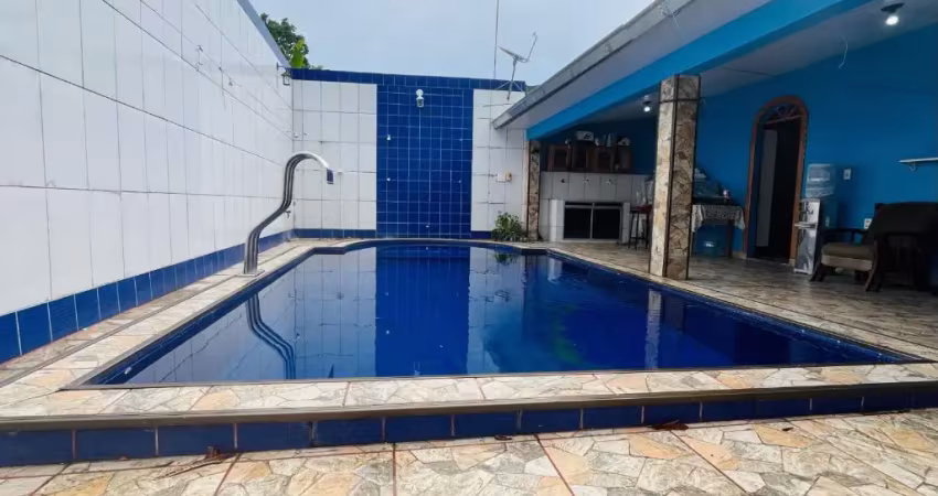 LINDA CASA DE 4 QUARTOS  PISCINA GARAGEM PARA 4 CARROS 92-99494-0074
