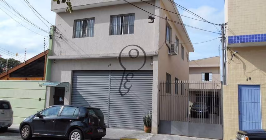 Prédio de 2 andares e casa nos fundos  à venda, Vila Liviero, São Paulo, SP