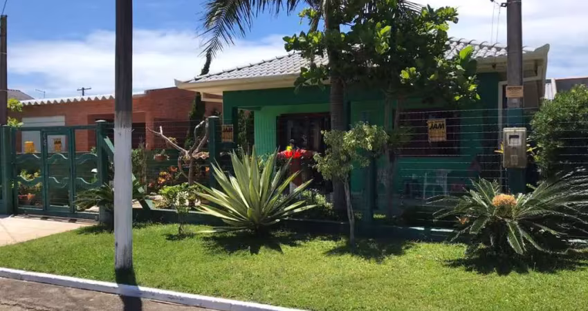 IMPERDÍVEL!!! EXCELENTE IMÓVEL PRÓXIMO AO MAR EM IMBÉ