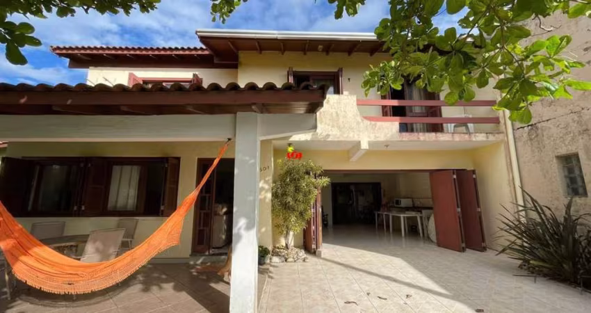 Casa com 2 quartos à venda no Centro, Tramandaí 