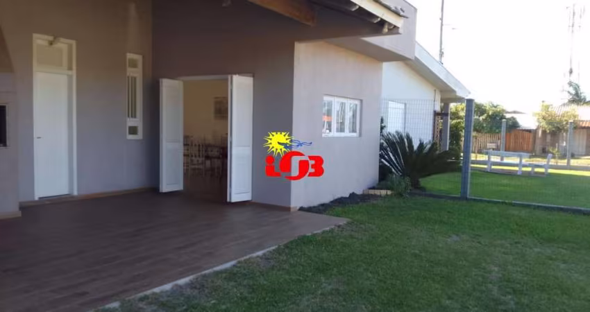 Casa Geminada à Venda em Imbé - Próximo ao Mar