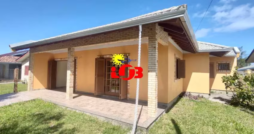 Residência em laje próxima ao mar, com piscina e espaço gourmet!!