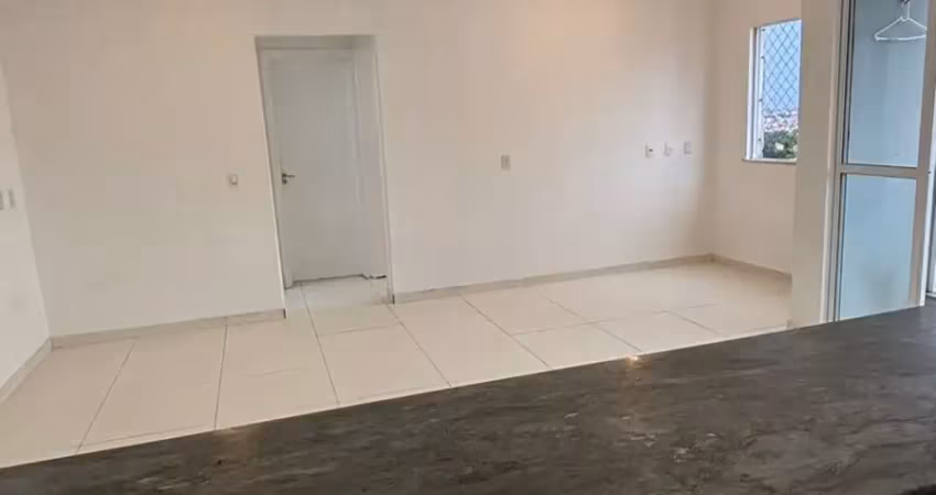 Apartamento com 2 quartos para alugar no Piatã, Salvador 
