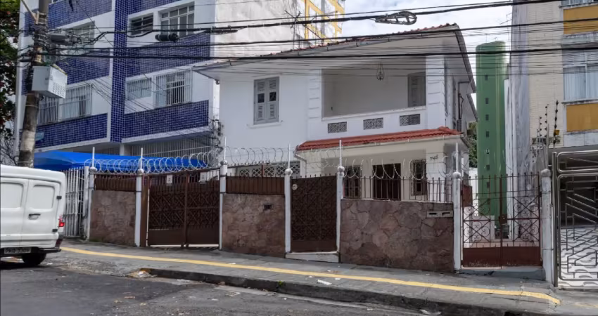 Casa com 5 quartos à venda na Rua Oito de Dezembro, 746, Graça, Salvador