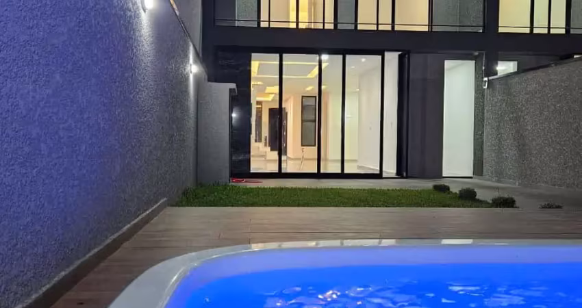 Casa com 3 quartos à venda no Iguaçu, Araucária 
