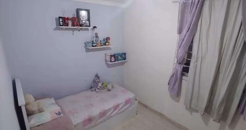 LINDO APARTAMENTO NO IGUAÇU 2