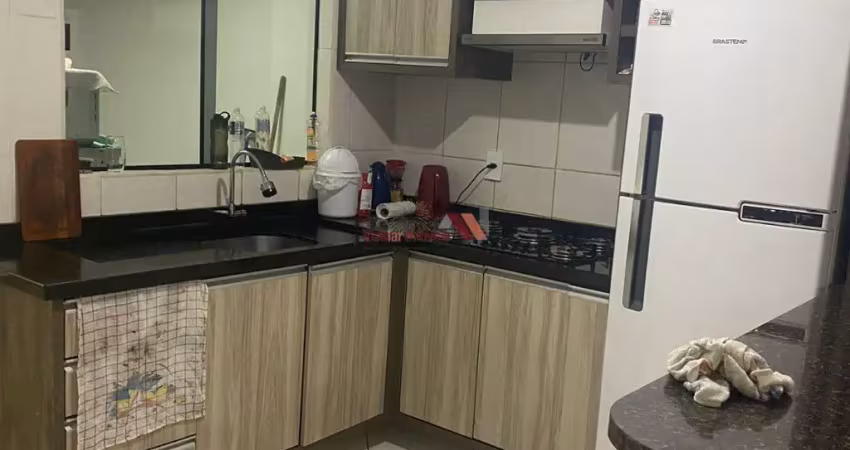 Linda casa em condominio somente com 3 casas sem taxa no costeira