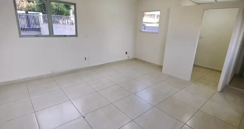Alto da lapa - sala comercial com vaga de garagem e sem taxa condominio