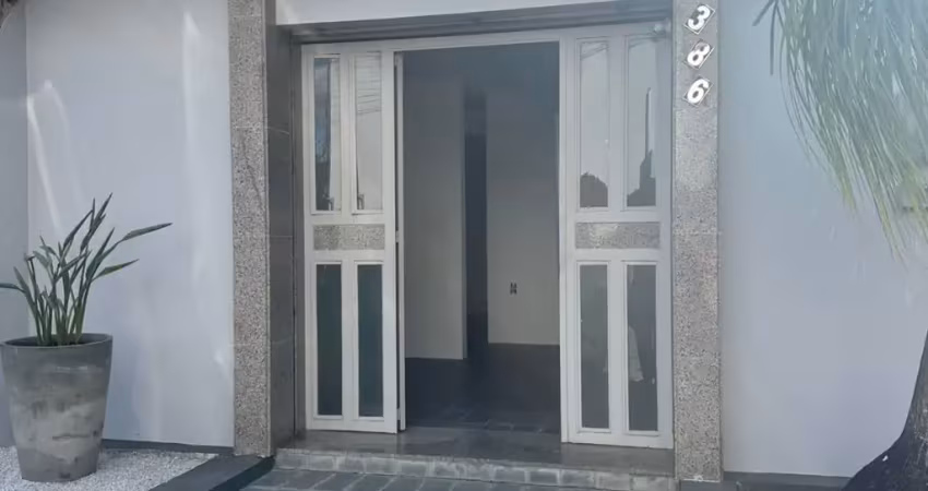 Alugo sala comercial  para locação bairro universitário com 50m2