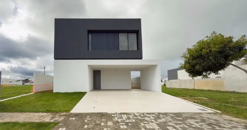 Casa a venda 4 suite sendo uma suite master com closet  220 m2 área construída