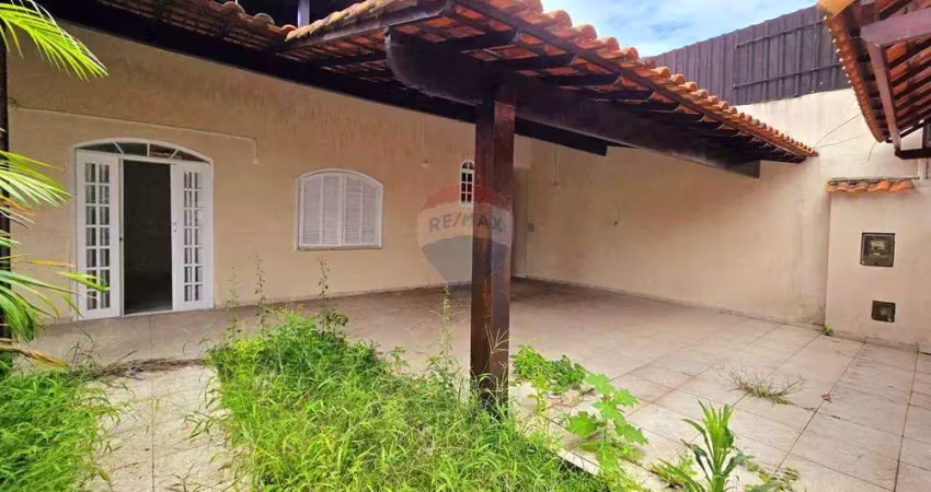 Casa com 3 quartos à venda na Rua Milton da Rocha Soares, 20a, Piratininga, Niterói