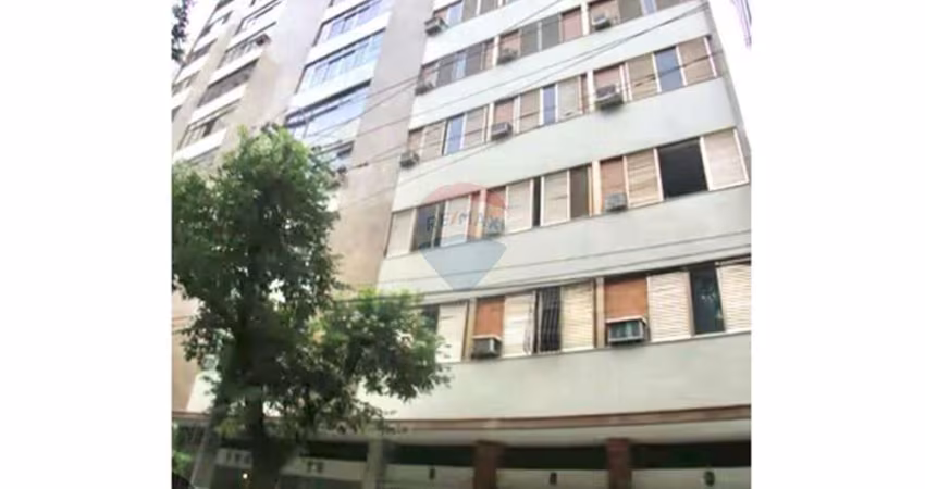 Excelente Oportunidade no míolo de Icaraí, apartamento de 3 quartos, 1 suíte e vaga de Garagem