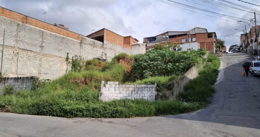 Terreno de esquina à venda  300m2 ultima oportunidade