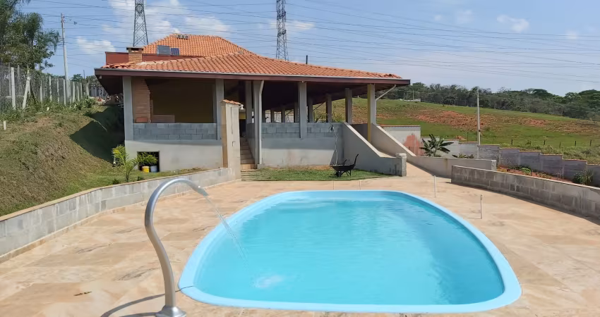 Chacara belo por do sol 2500m2, 2 casas lindas e separadas, 8 comodos