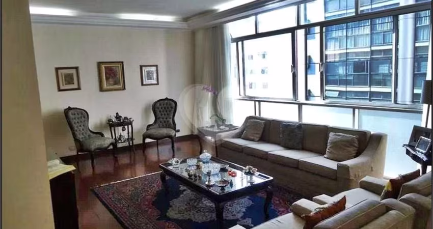 Apartamento com 3 quartos à venda em Paraíso - SP