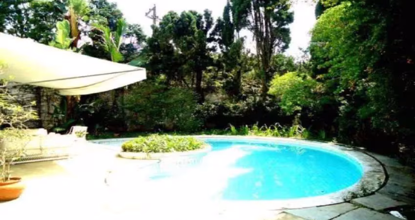 Casa com 4 quartos à venda em Jardim Everest - SP