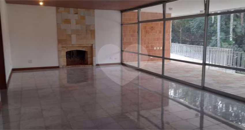 Casa com 4 quartos à venda ou para locação em Retiro Morumbi - SP