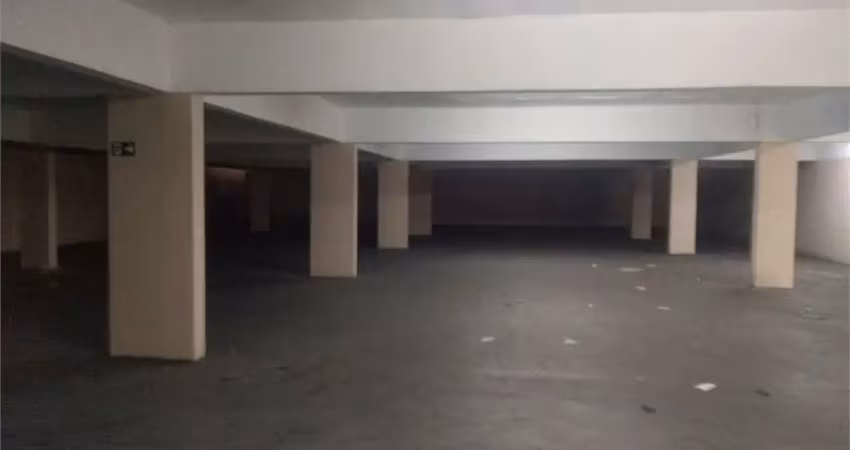 Prédio à venda na Avenida Santa Catarina, Vila Mascote, São Paulo