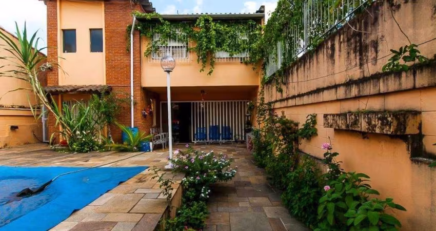 Sobrado com 5 quartos à venda em Vila Cordeiro - SP