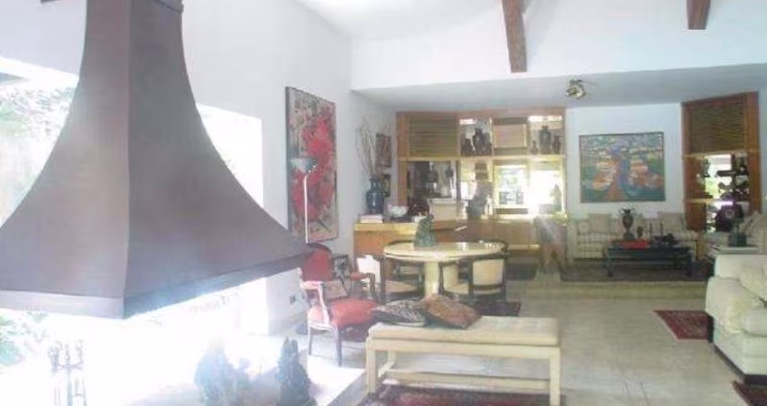 Casa com 4 quartos à venda em Vila Morumbi - SP