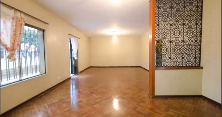 Casa com 4 quartos à venda em Aclimação - SP