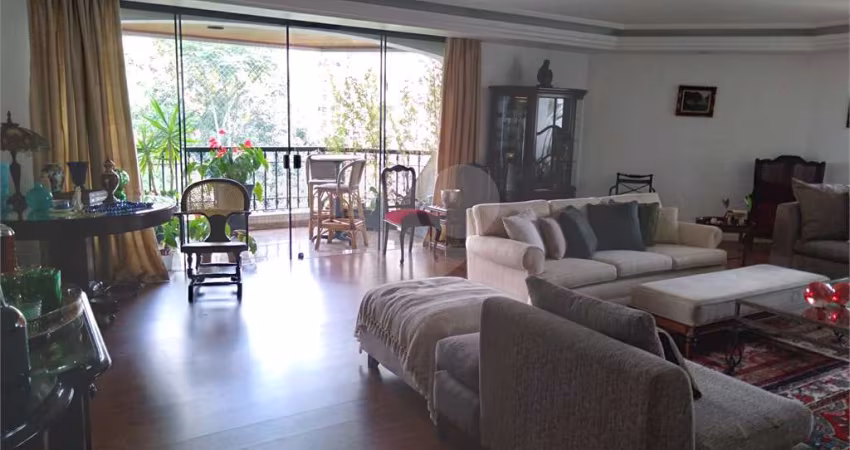 Apartamento com 3 quartos à venda em Santa Cecília - SP