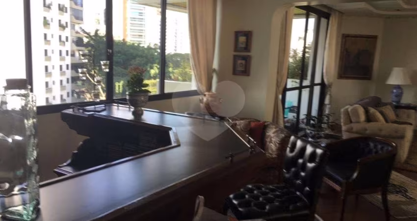 Apartamento com 4 quartos à venda em Parque Colonial - SP