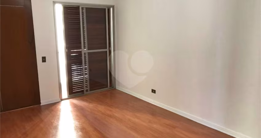 Apartamento com 4 quartos à venda em Moema - SP