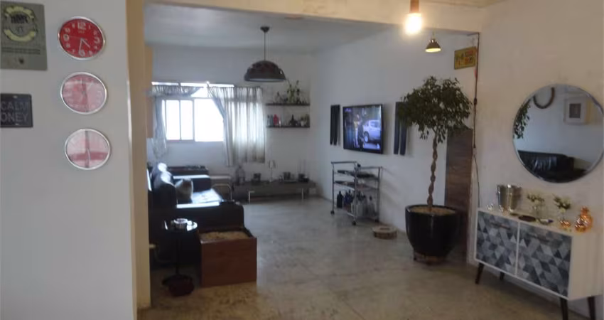 Apartamento com 2 quartos à venda em Pinheiros - SP