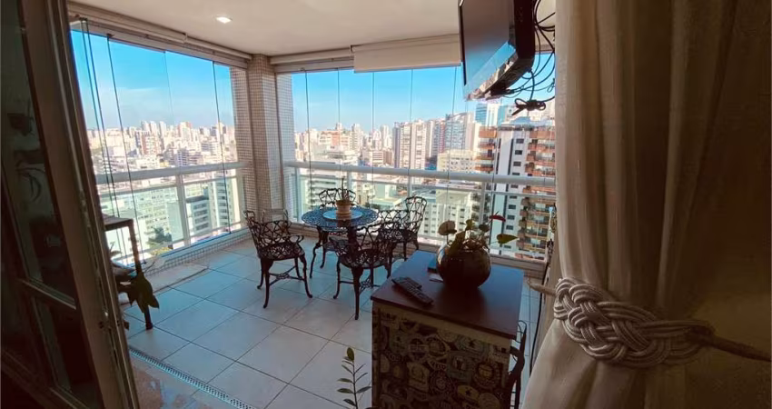 Apartamento com 3 quartos à venda em Aclimação - SP