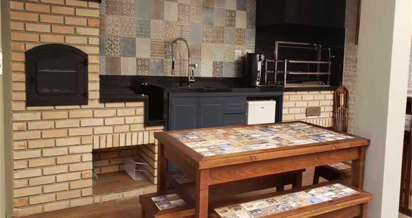 Sobrado com 4 quartos à venda em Saúde - SP