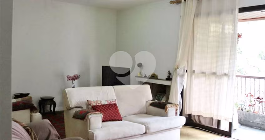 Apartamento com 4 quartos à venda em Vila Uberabinha - SP