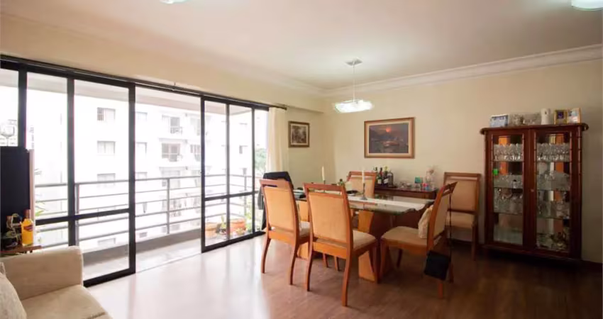 Apartamento com 3 quartos à venda em Vila Olímpia - SP