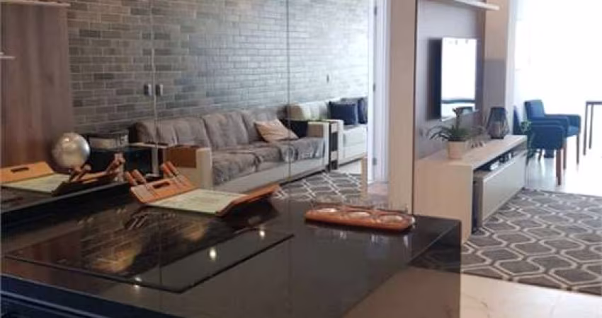 Apartamento com 2 quartos à venda em Cambuci - SP