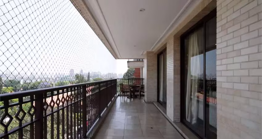 Apartamento com 3 quartos à venda em Consolação - SP