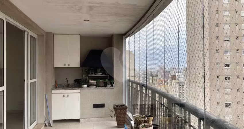Apartamento com 3 quartos à venda em Bela Vista - SP