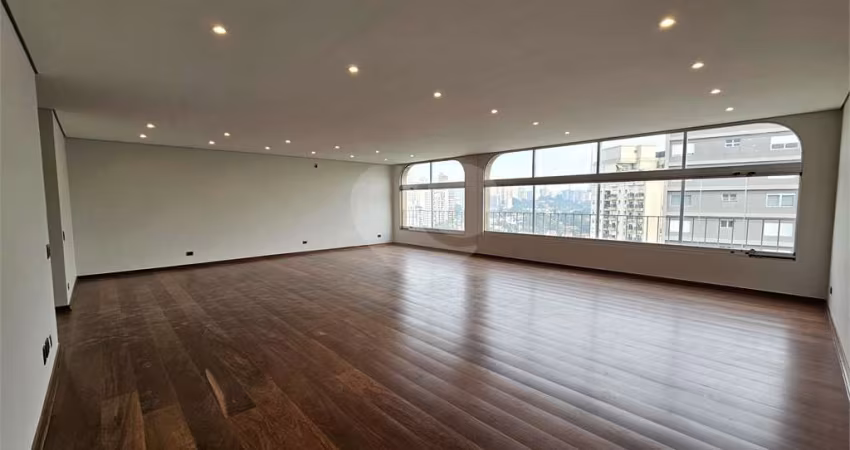 Apartamento com 3 quartos à venda em Higienópolis - SP