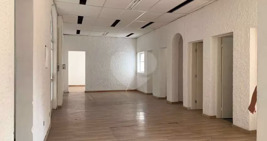 Casa à venda na Alameda Joaquim Eugênio de Lima, Bela Vista, São Paulo