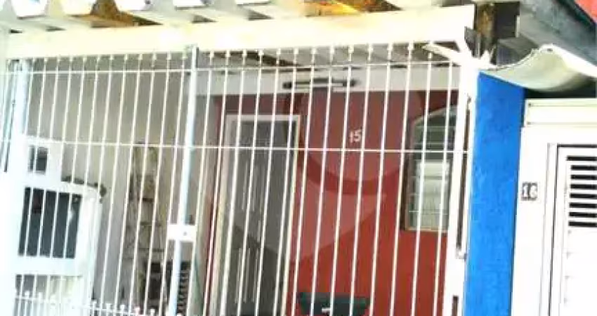 Casa de vila com 2 quartos à venda em Saúde - SP