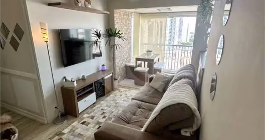 Apartamento com 2 quartos à venda em Tatuapé - SP