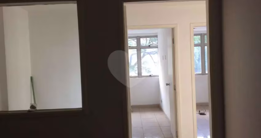 Sala comercial à venda na Avenida Nove de Julho, Jardim Paulista, São Paulo